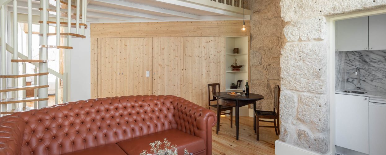 Casa Cedofeita no Porto do Atelier de Arquitectura Paulo Moreira Architectures e fotografias de Ivo Tavares Studio